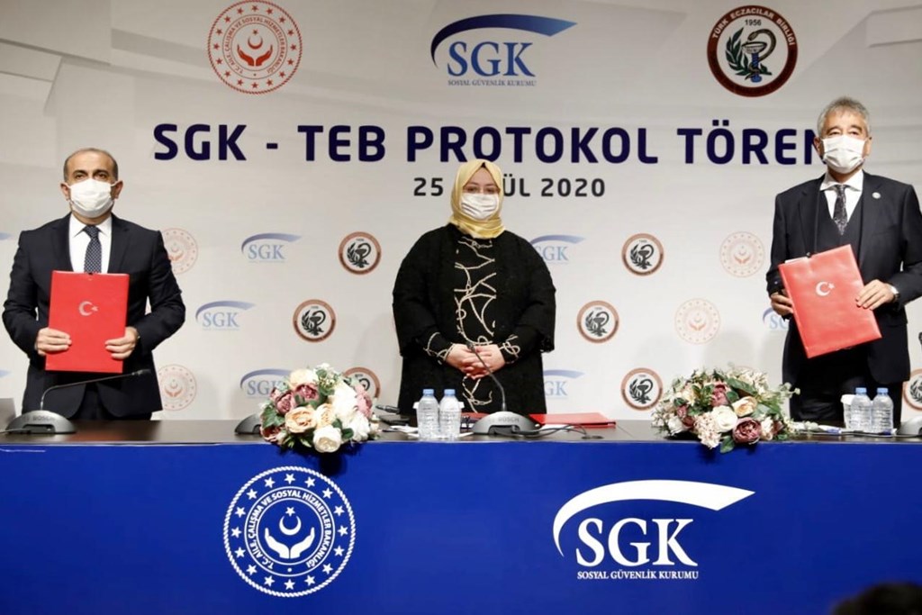 Bakanımız Selçuk, SGK ile TEB Arasında İmzalanan Protokol Töreni’ne Katıldı