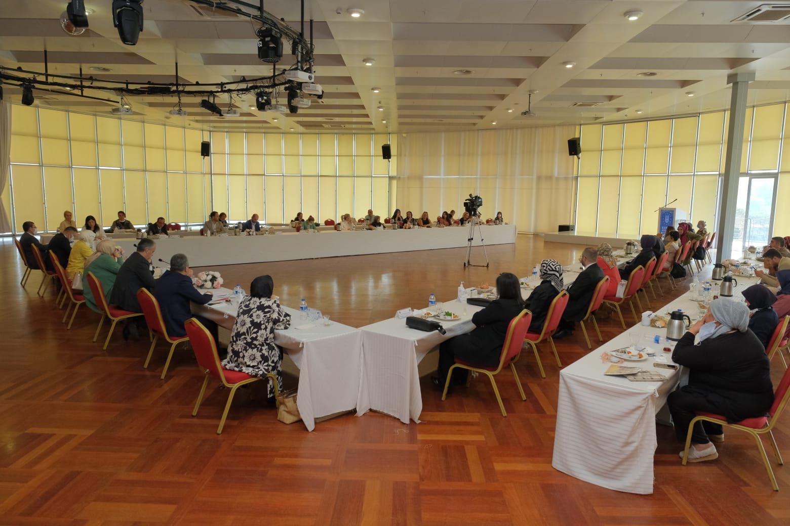 Kadın Kooperatifleri ve Üreten Kadın Dernekleriyle Toplantı Gerçekleştirildi