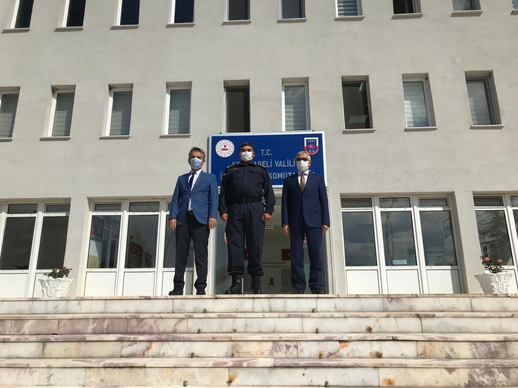 Kırklareli Aile, Çalışma ve Sosyal Hizmetler İl Müdürü Faruk UYSAL, Kırklareli İl Jandarma Komutanlığı görevine atanan J. Kd. Albay Orhan KILIÇ’ı makamında ziyaret ederek görevinde başarılar diledi.