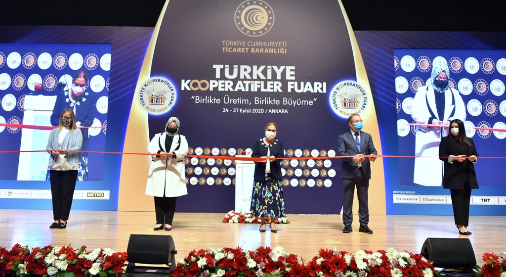 Bakanımız Selçuk, Türkiye Kooperatifler Fuarı Açılış Töreni'ne Katıldı
