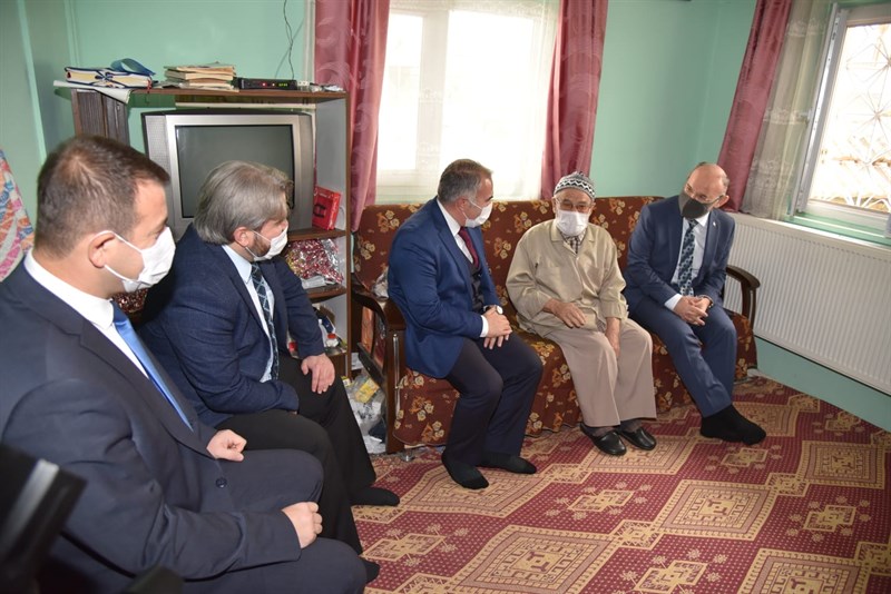 Aziz Şehidimiz Mehmet Sancar’ın Ailesine Ziyaret Ettik