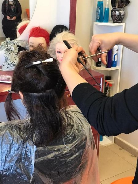 Ek Hizmet Binamızda Açılan Kuaförlük Kursu'na Yoğun İlgi Gösteriliyor