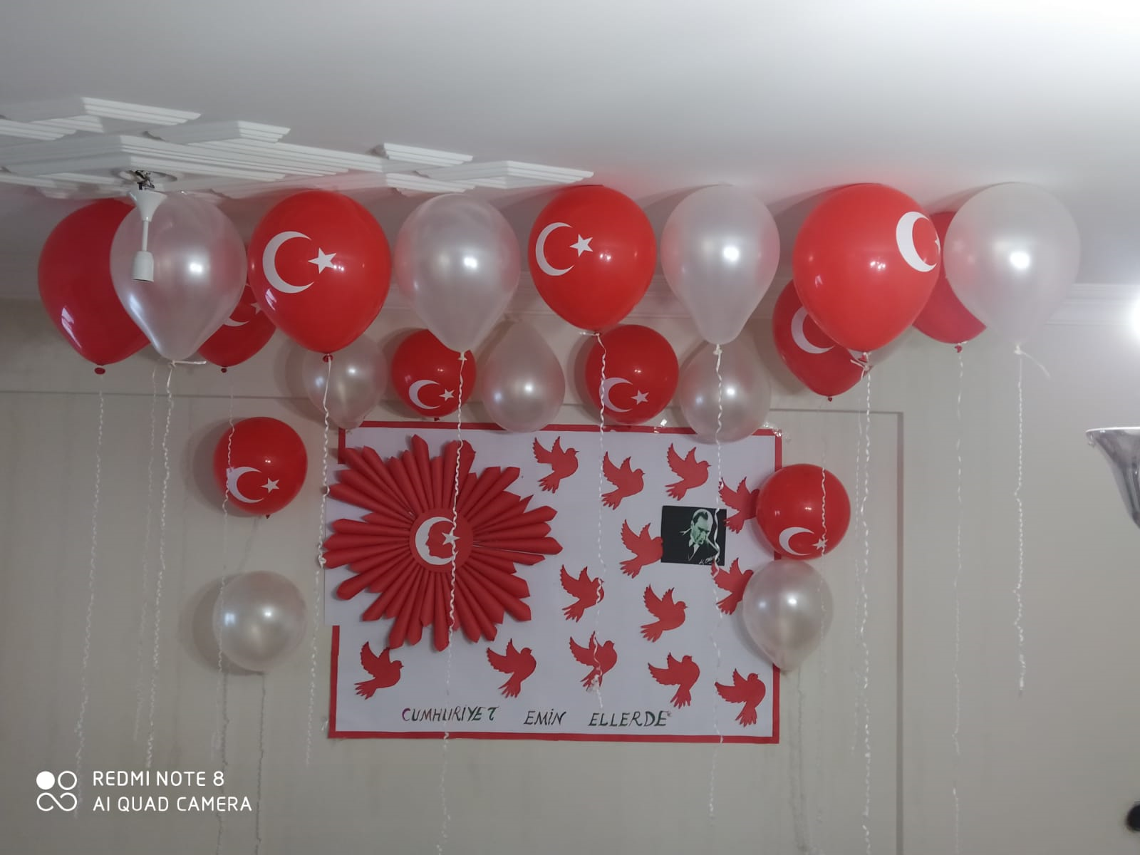 Küçük Yüreklere Sığan Kocaman Cumhuriyet Coşkusu 