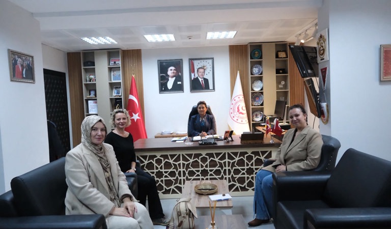 İSTİHDAM EDİLEN ÇALIŞMA ARKADAŞLARIMIZDAN İL MÜDÜRÜMÜZE ZİYARET