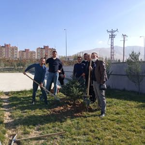 "Geleceğe Nefes" Kampanyası Kapsamında İl Müdürlüğümüz Bahçesi Ağaçlandırıldı. - fotoğraf 1