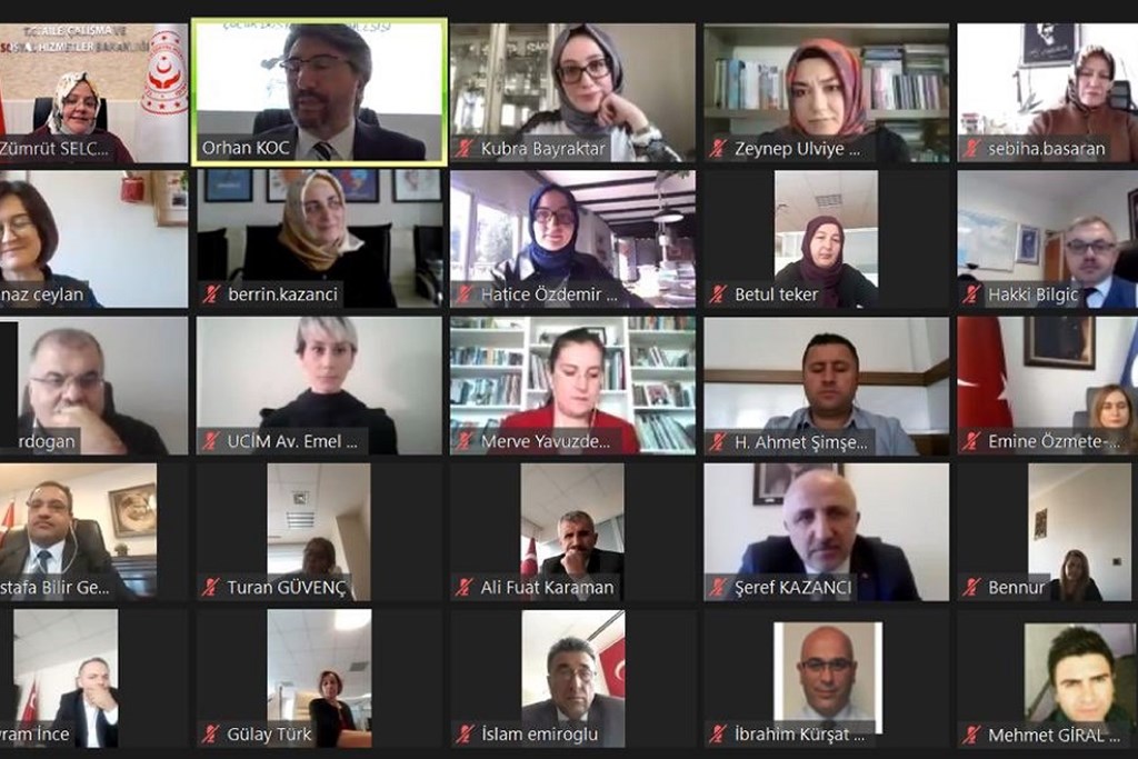 Aile, Çalışma ve Sosyal Hizmetler Bakanı Selçuk, Çocuk Dostu Kitap Söyleşisine Katıldı