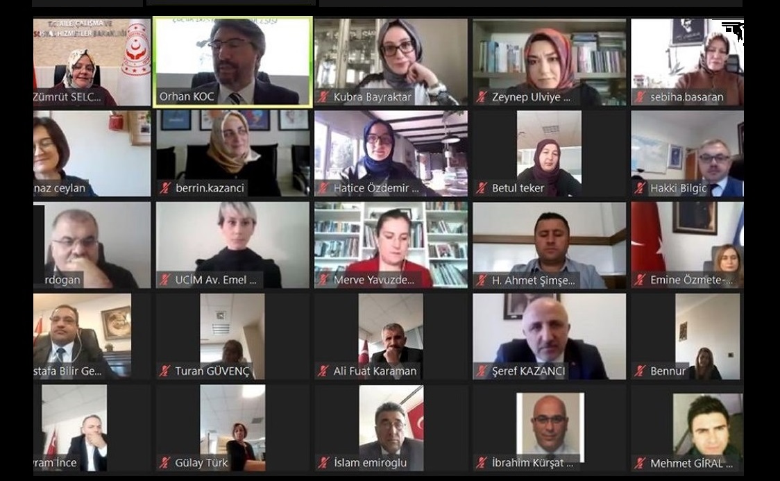 Aile, Çalışma ve Sosyal Hizmetler Bakanı Selçuk, Çocuk Dostu Kitap Söyleşisine Katıldı