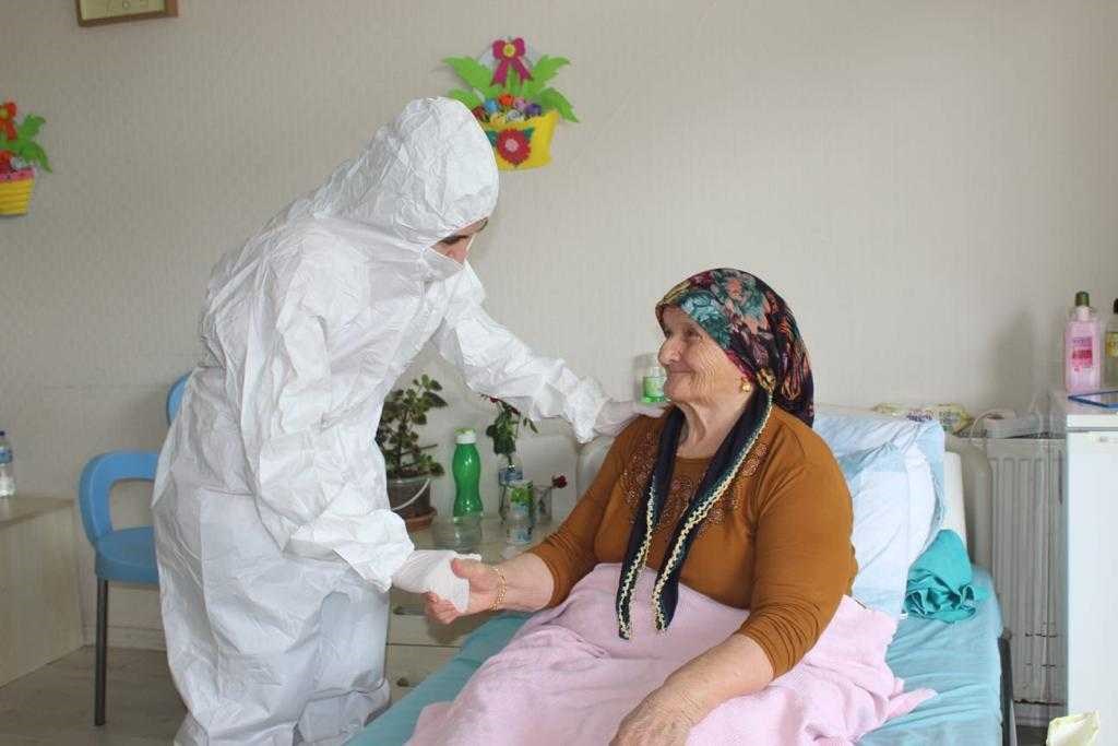 Bakanligimizdan, Huzurevi ve Engelli Bakim Merkezi ile Cocuk Evleri Sitesinde “COVID-19 Tedbirleri” Hatirlatmasi