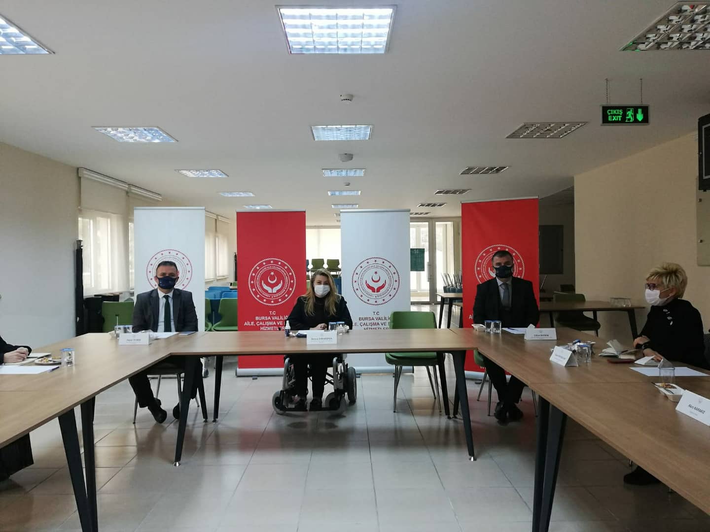 kanımızın Danışmanı Sayın Bennur Karaburun’un Başkanlığında Engelli Sivil Toplum Kuruluşları İle Toplantı Gerçekleştirildi