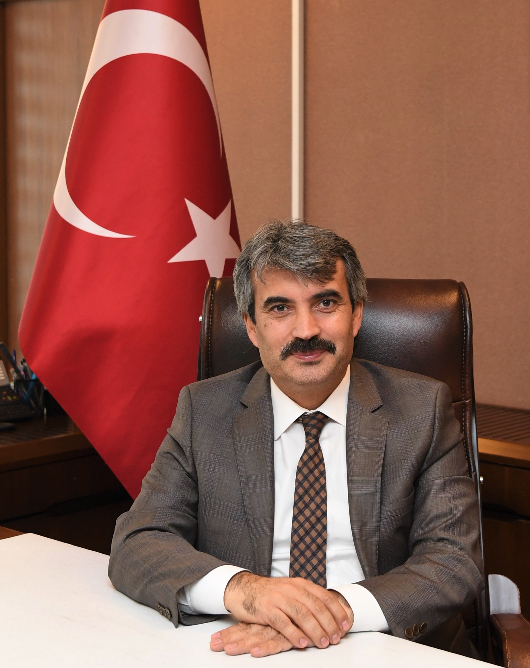 Aile ve Toplum Hizmetleri Genel Müdürü V. Dr. Muhiddin Şahin