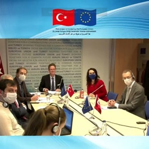 En Kırılgan Gruptaki Türk Vatandaşları ile Geçici Koruma ve Uluslararası Koruma Altındaki Kişilerin Sosyal Hizmetlere Erişiminin Artırılması Projesi - fotoğraf 1
