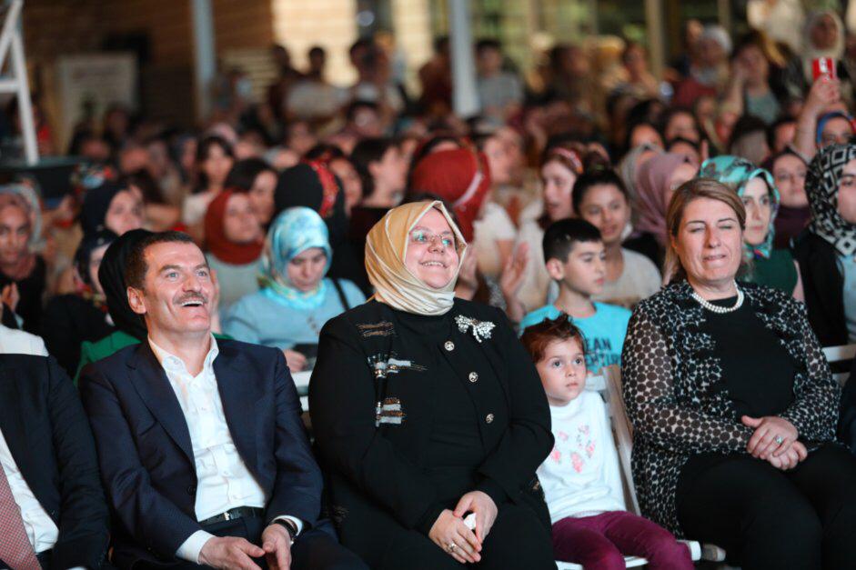 Bakan Selçuk, 20. Merkezefendi Geleneksel Tıp Festivali'ne Katıldı