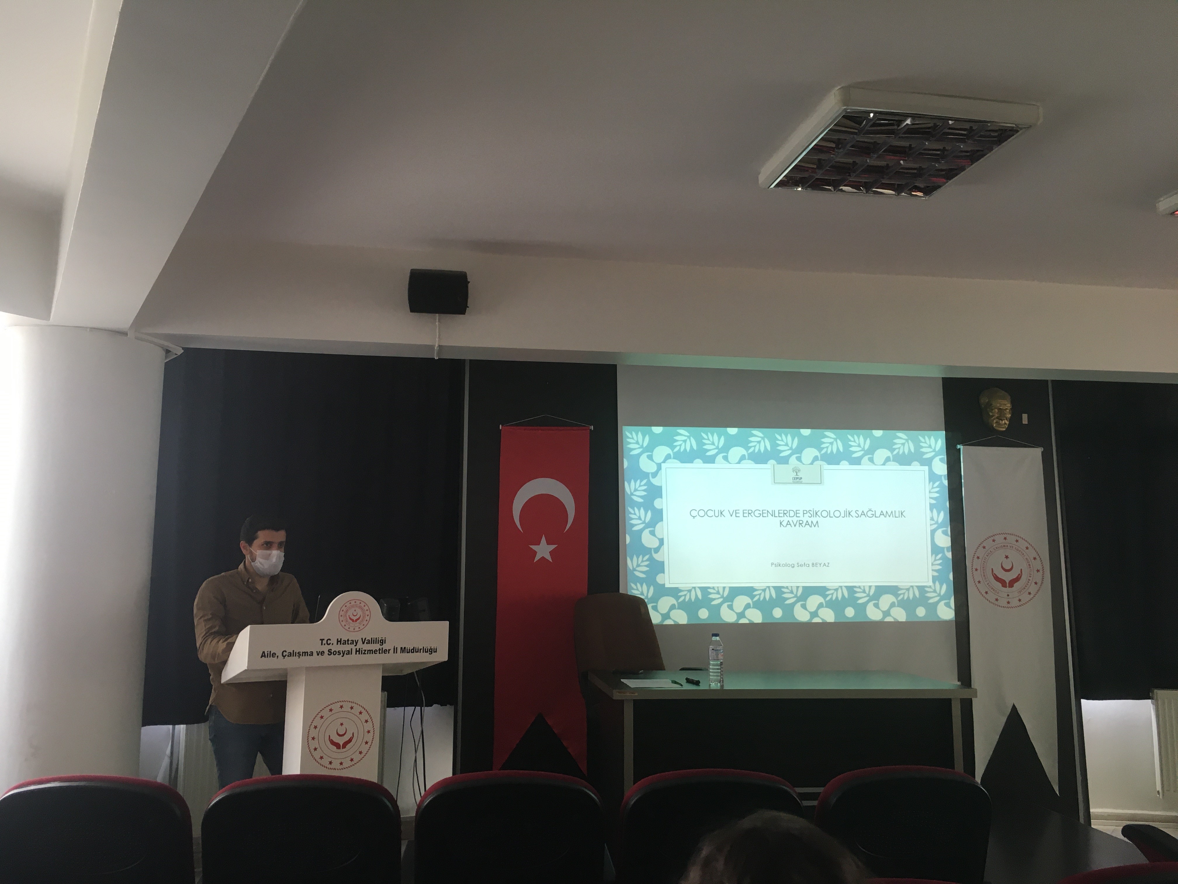 Antakya Sosyal Hizmet Merkezi Müdürlüğü Personeline Eğitim Verildi.