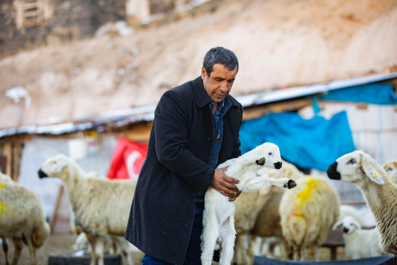 İŞKUR ile Dede Mesleğini Sürdürüyor