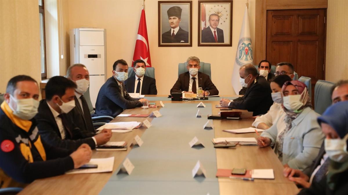 KADINA YÖNELİK ŞİDDETLE MÜCADELE İL KOORDİNASYON İZLEME VE DEĞERLENDİRME 2021 YILI 1. DÖNEM TOPLANTISI GERÇEKLEŞTİRİLDİ.