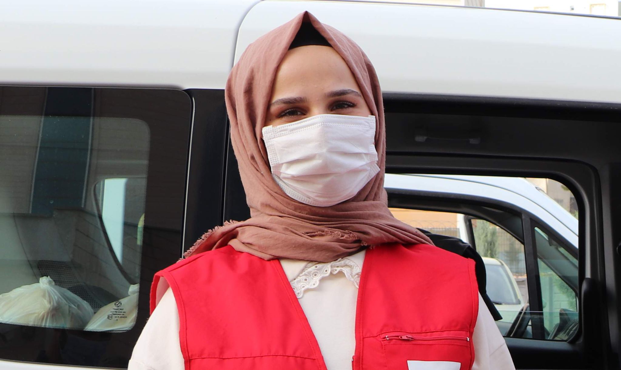 Bakan Yanık; “2 Milyonun Üzerinde İhtiyaç Sahibi Haneye ‘Tam Kapanma Sosyal Yardım Programı’ ile 1.100 TL tutarında nakdi destek sağlayacağız”