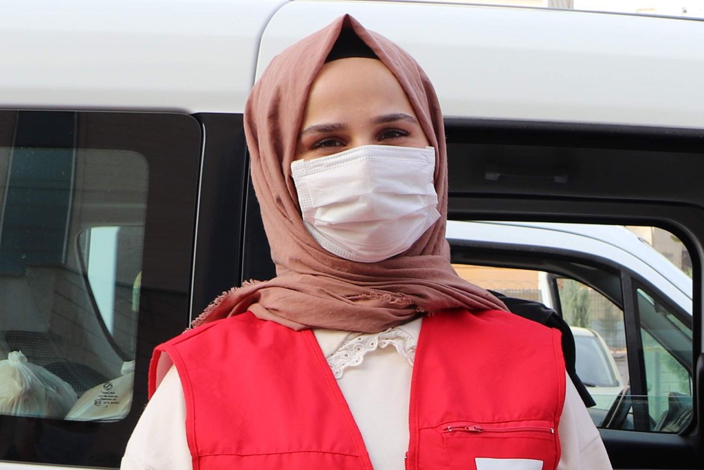 Sayın Bakanımız; “2 Milyonun Üzerinde İhtiyaç Sahibi Haneye ‘Tam Kapanma Sosyal Yardım Programı’ ile 1.100 TL tutarında nakdi destek sağlayacağız”