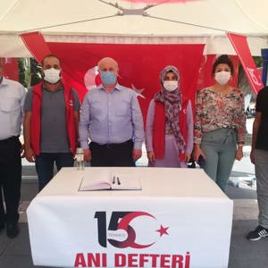 15 Temmuz Anı Defteri Standı Açıldı - fotoğraf 1