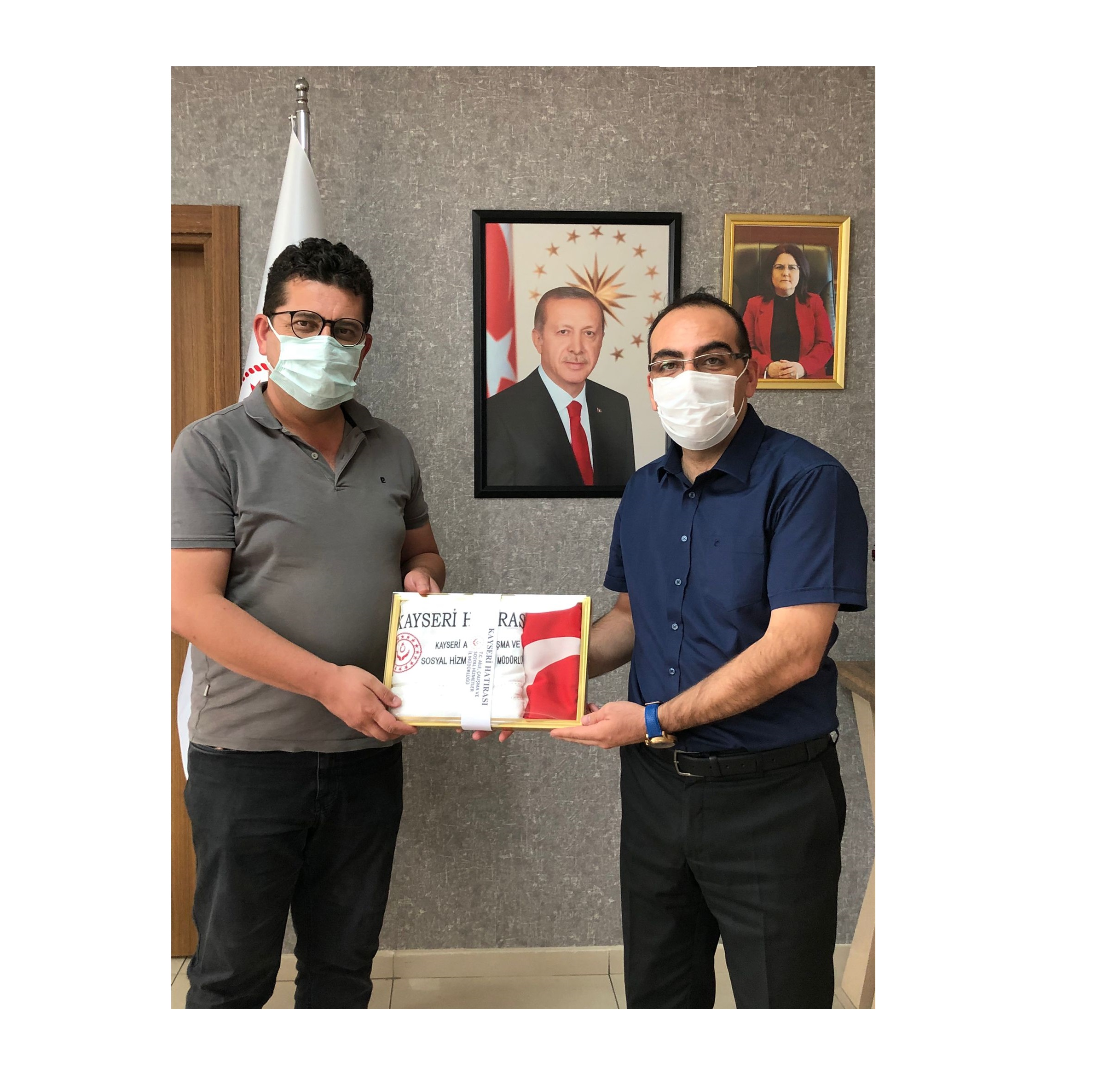 Kayseri Üniversitesi Öğretim Üyesi Dr. Rıdvan KARABULUT, İl Müdürümüz Cüneyd ÖZDEMİR’e Nezaket Ziyaretinde Bulundu