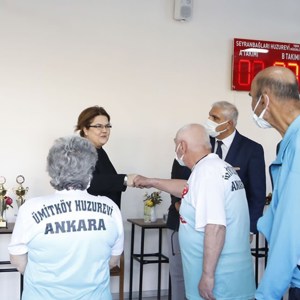  Our Minister Derya Yanık, Came Together with Residents of Nursing Homes on International Day of Elder Persons - fotoğraf 3