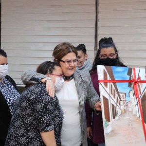 Bakanımız Derya Yanık Karabük'te Ziyaretlerde Bulundu - fotoğraf 17