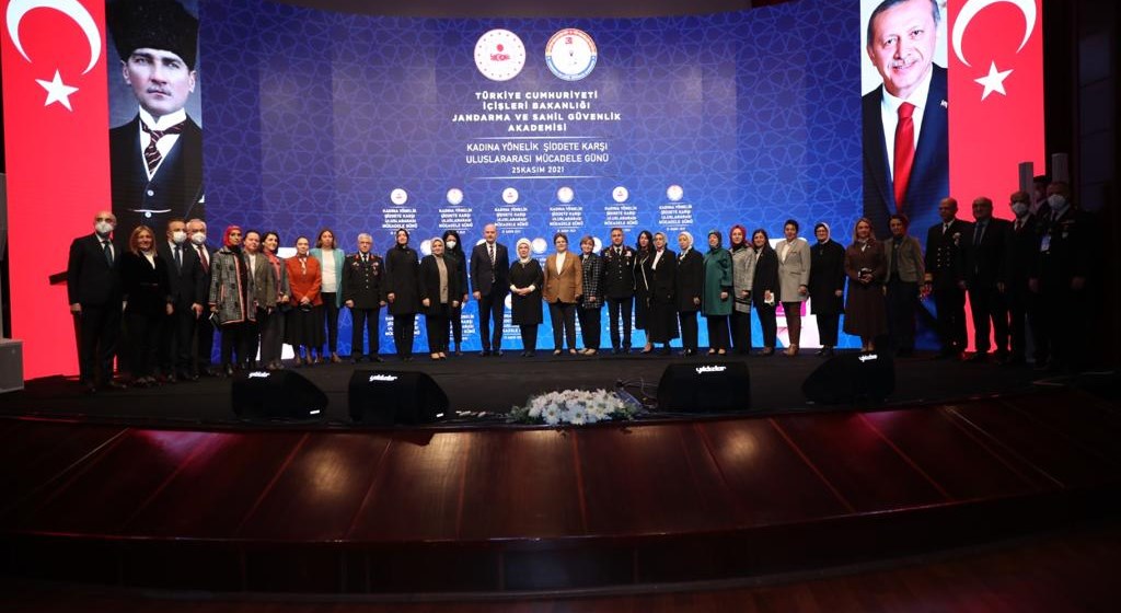 Emine Erdoğan Hanımefendi ve Bakanımız Derya Yanık "Kadına Yönelik Şiddete Karşı Uluslararası Mücadele Günü Paneli"ne katıldı