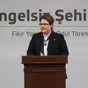 Emine Erdoğan and Minister Derya Yanık Attended the Idea and Project Competition Award Ceremony for Barrier-Free Cities  - fotoğraf 3