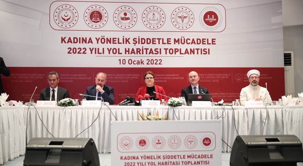 Aile ve Sosyal Hizmetler Bakanımız Derya Yanık Başkanlığında, “Kadına Yönelik Şiddetle Mücadelede 2022 Yol Haritası” Konulu Basın Toplantısı Gerçekleştirildi