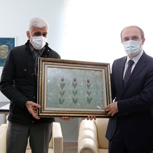 Vali Cüneyt Epcim ile Hanımefendi Huzur Evi Sakinlerimizle Bir Araya Geldi - fotoğraf 8