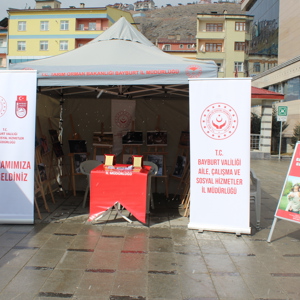 8 Mart Dünya Kadınlar Günü Programı Kapsamında Pazar Yeri Kuruldu - fotoğraf 1