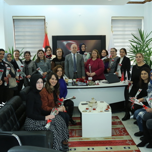 Kadınlar Günü Çeşitli Programlarla Kutlandı  - fotoğraf 1
