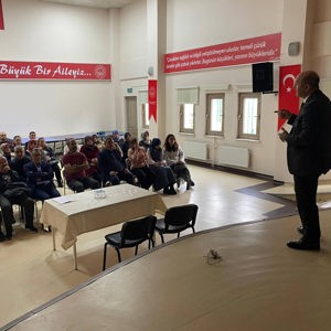  13–18 Yaş Çocuk Evleri Sitesi Personel Toplantısı Gerçekleştirildi - fotoğraf 4