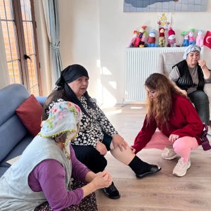 Büyüklerimizin Sağlığı ve Mutluluğu İçin Anlamlı Ziyaret - fotoğraf 1