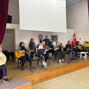 Safranbolu Engelsiz Yaşam Merkezi'nde Müzik Dolu ve Neşeli Gün - fotoğraf 2
