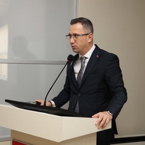 Düzce’de Koruyucu Aile Hizmeti Değerlendirme Toplantısı ve Çocuk-Aile Buluşmaları Programı Gerçekleştirildi. - fotoğraf 7