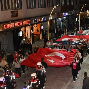 Cumhuriyetimizin 103. Yılı Fener Alayı Coşkusuyla Kutlandı - fotoğraf 4