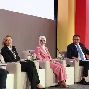 Bakanımız Göktaş, Özbekistan'da "Çocukların refahına yatırım yapmak" konulu zirvede konuştu: - fotoğraf 4