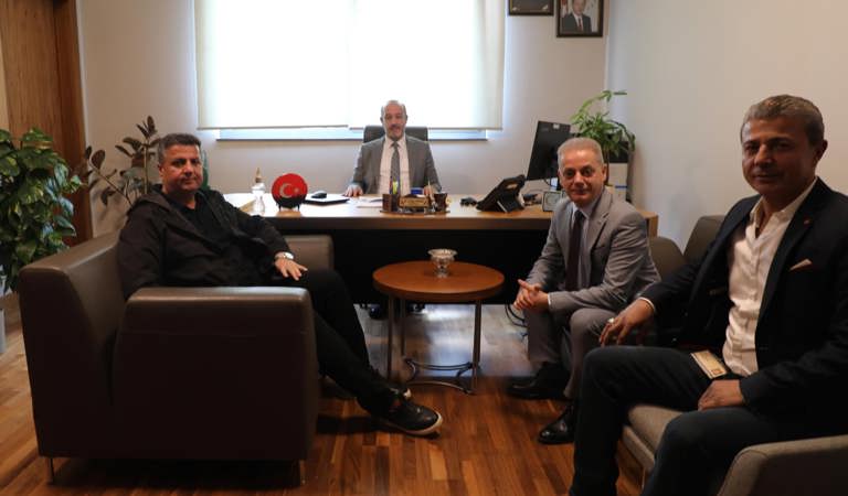 İl Müdürümüz Sayın Serdar DEMİRCİ ve Erzincan İl Sağlık Müdürü Sayın Cihan TEKİN’den Elazığ Ağız ve Diş Sağlığı Hastanesi Başhekimi Sayın Dt. Ali Oğuz POYRAZ’a Ziyaret