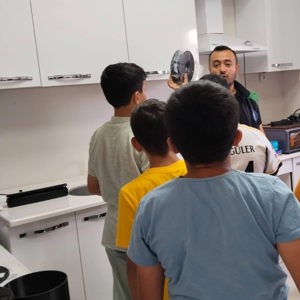  Kur’an kursu Programı Kapsamında Çorum Belediyesi Atık Getirme Merkezi’ni Ziyaret Etti.  - fotoğraf 3