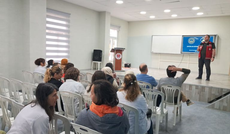 Öğretmenlerimize Çocuklar Güvende Programı Eğitimi Verildi