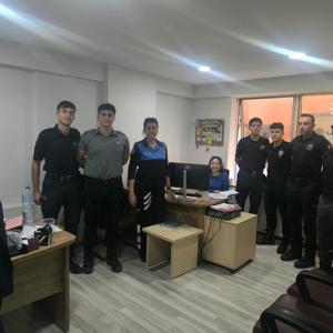 Geleceğin Kolluk Kuvvetleri POMEM Öğrencilerinden Fatsa Sosyal Hizmet Merkezi’ne Ziyaret - fotoğraf 3
