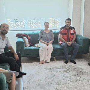 İki Özel Gereksinimli Evladını Sevgi Ve Özveriyle Büyüten Kıymetli Ailemizin Misafiri Olduk - fotoğraf 1