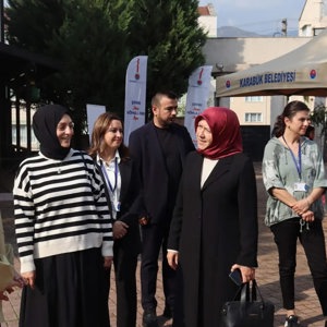 KARABÜK’TE İYİLİK VAR, ÇOCUKLARIN YÜZÜNDE TEBESSÜM VAR!  - fotoğraf 2