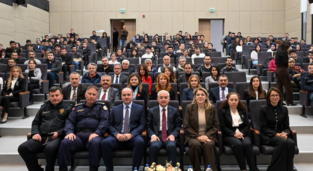 CUMHURİYETİMİZİN 103. YILINDA BİLİM VE EĞİTİMLE GÜÇLÜ GELECEĞE