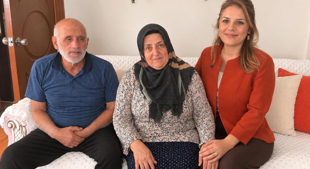Kurum idarecilerimiz, 19 Eylül Gaziler Günü münasebetiyle ilimizde ikamet eden kahraman Gazimizi ziyaret ederek Sayın Bakanımız Mahinur ÖZDEMİR GÖKTAŞ’ın selamlarını ilettiler.