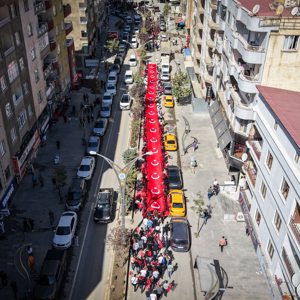 Hakkâri'de 19 Eylül Gaziler Günü: Kahramanlar İçin Yürüdüler, Aynı Sofrayı Paylaştılar - fotoğraf 2