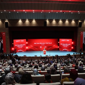 Bakanımız Göktaş, Kocaeli'de "Aile Dostu İşletmeler Ödül Töreni"nde konuştu - fotoğraf 2