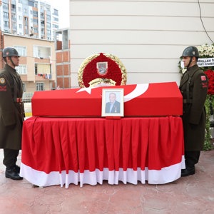 Kıbrıs Gazimizi Son Yolculuğuna Uğurladık - fotoğraf 1