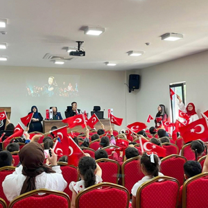 Çocuk ve Vatan Kahramanları Buluşması Gerçekleştirildi - fotoğraf 2