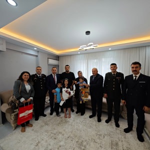 Ünye'de Gazi Hüseyin Kayım'a Protokol Gününden Anlamlı Ziyaret - fotoğraf 1